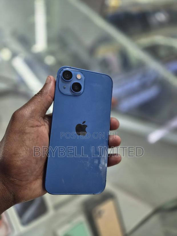 Apple iPhone 13 128 GB Blue - thumbnail 3