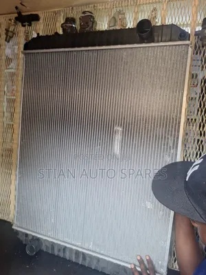Mitsubishi Fuso Fj Radiator