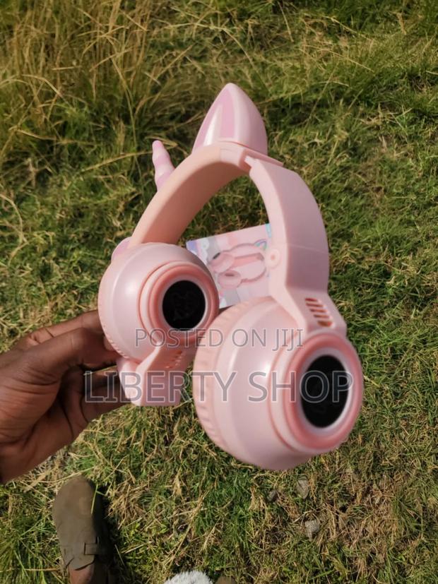 Fancy Kids Wireless Headphones - main view