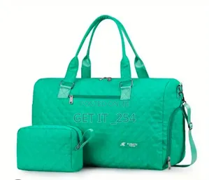 *Emery Rose Quilted Large 2 In 1 Waterproof Capacity Duffle /Gym Bag