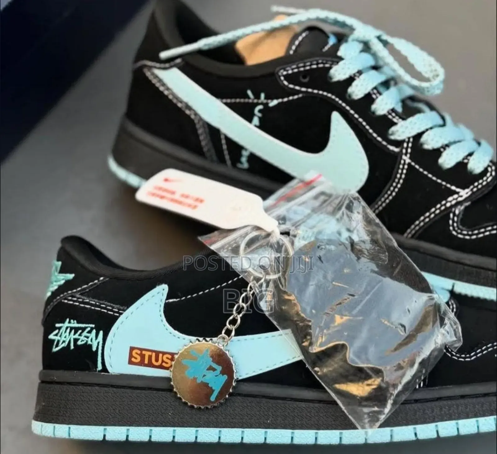 Jordan 1 Low Stussy