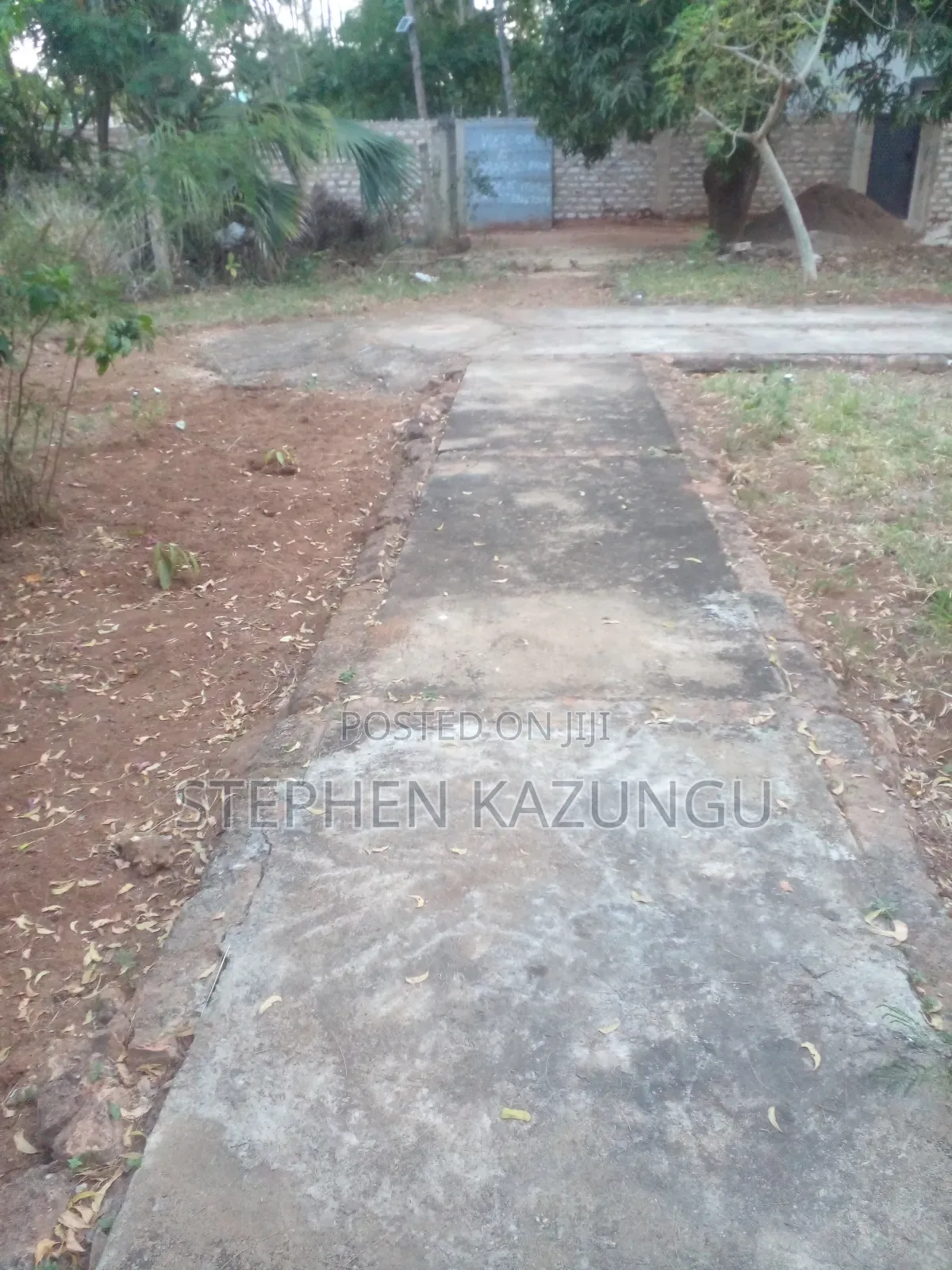 1/2 Acre Plot With 1 Bedroom House on Sale