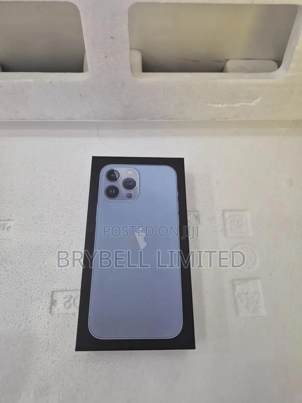 Apple iPhone 13 Pro Max 256 GB Blue - thumbnail 3