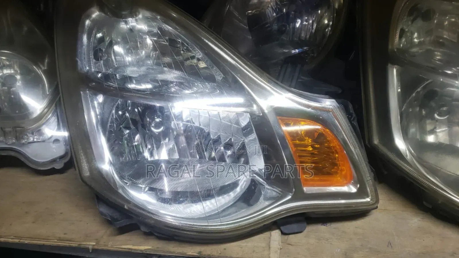 Bluebird N17 Headlight