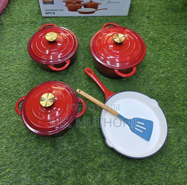 Red / Gold Knobs 7pcs Enamel Cast Iron + Silicone Spoon - main view