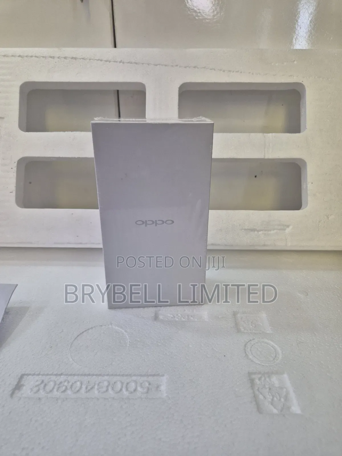 New Oppo A77s 128 GB Purple
