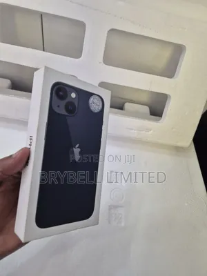 New Apple iPhone 13 128 GB Black