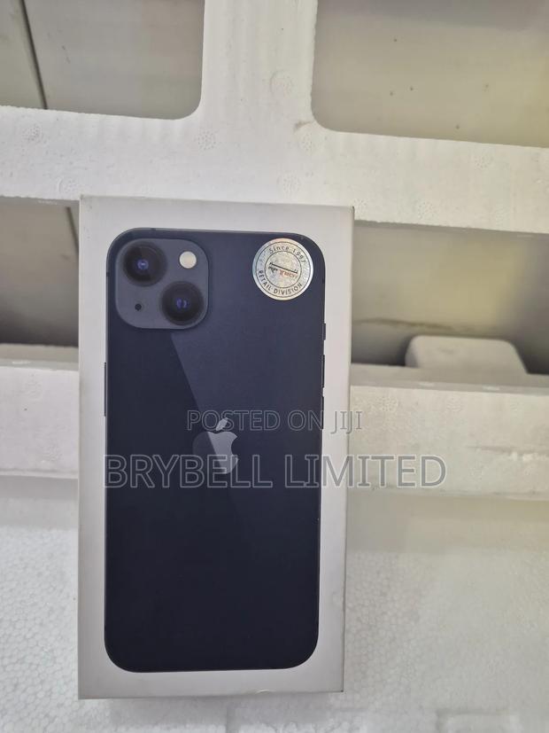 New Apple iPhone 13 128 GB Black - thumbnail 6