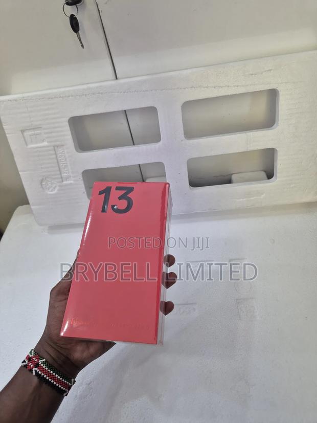 New OnePlus 13 512 GB Black - thumbnail 3