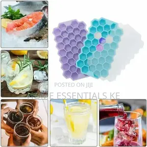 *Reusable Honeycomb Silicone Ice Cube Mould