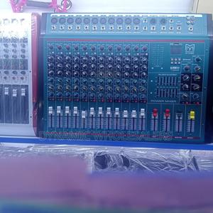 Martin Audio Cb-1113mp3 Powered Mixer. - thumbnail 2