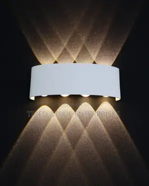 Outdoor 4 Bulbs Wall Bracket Light Kj7y