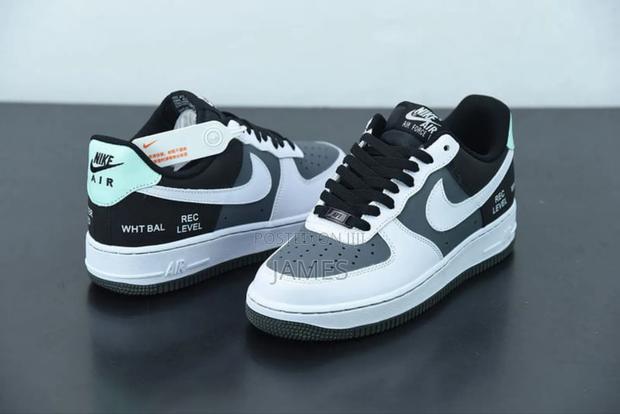 Customized Airforce 1 - thumbnail 2