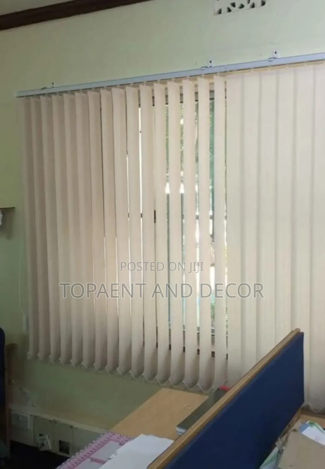 Smooth Pull Vertical Office Window Blinds