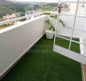 Kids Friendly Artificial Grass Balcony Carpet