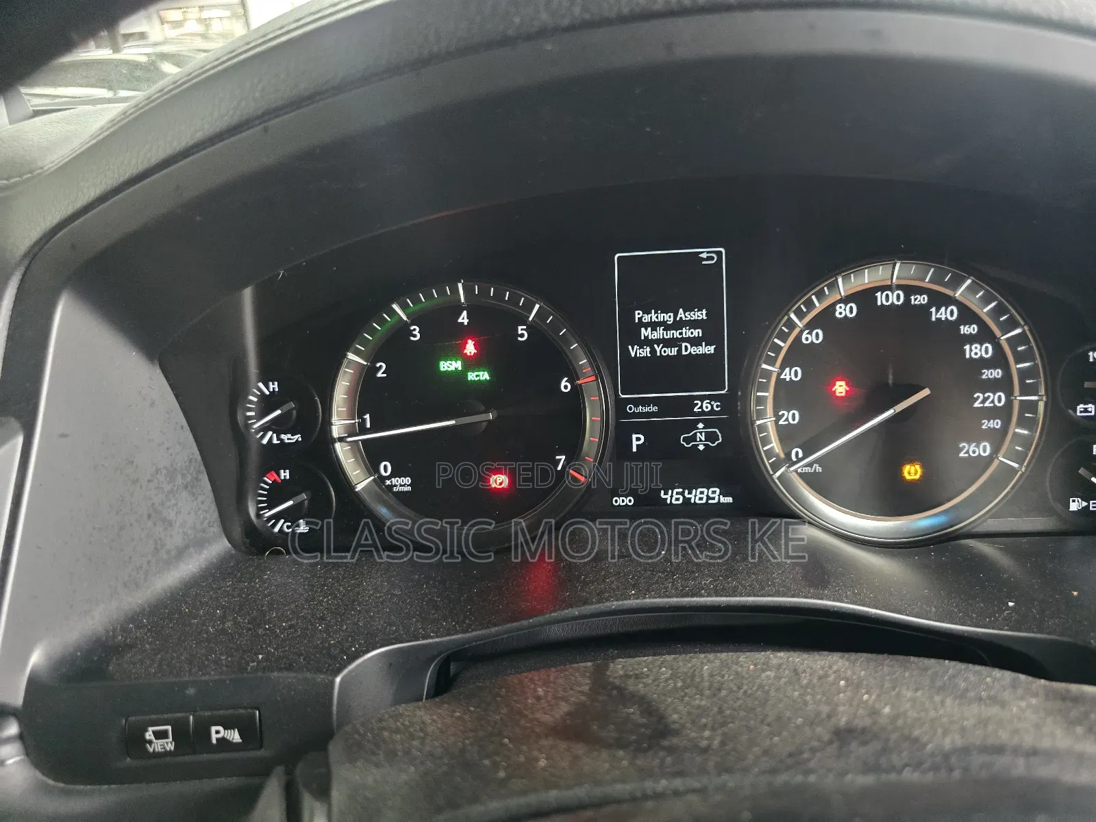 Lexus LX 570 AWD 2019 White