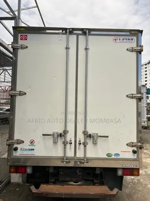 Toyota Dyna Freezer Body