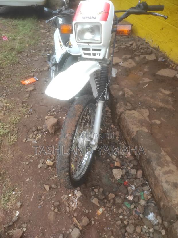 Yamaha DT 175 2014 White - thumbnail 6