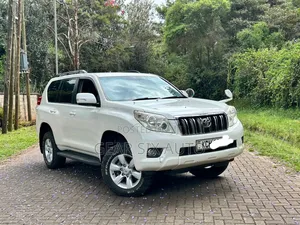 Toyota Land Cruiser Prado 2.7 i 2012 White