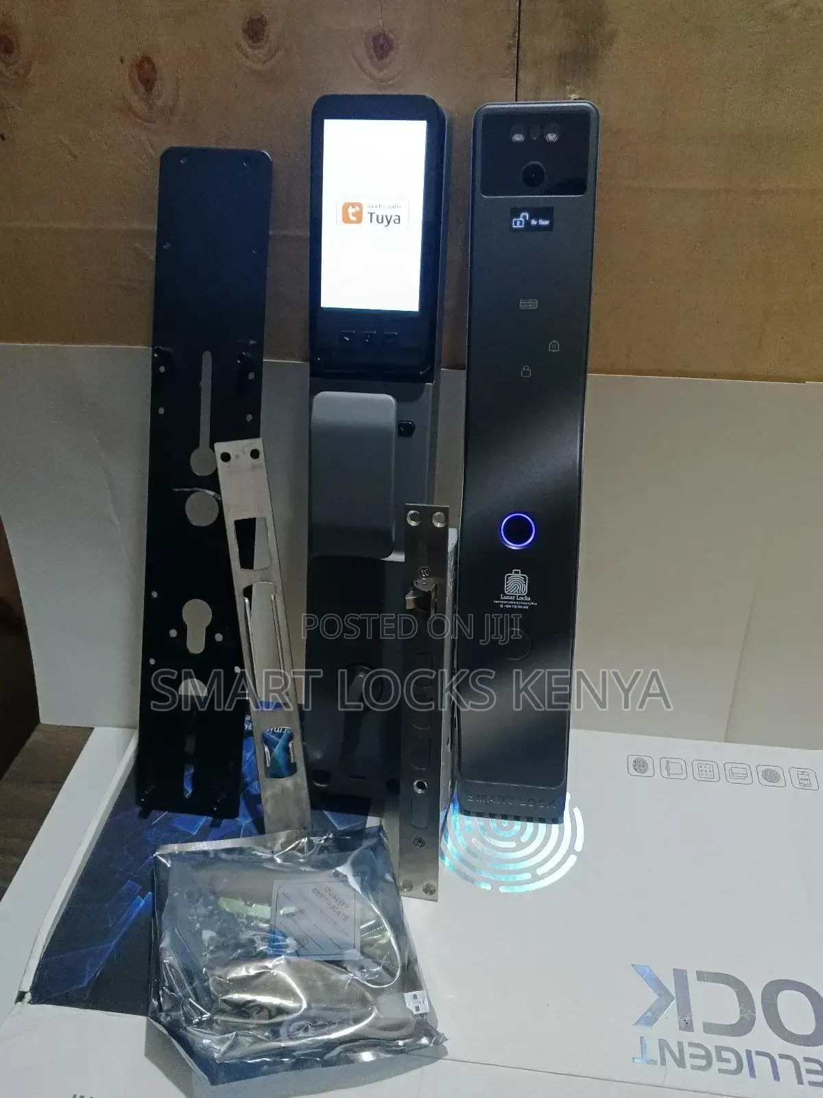 Tuya Remotely 3d Face Recognition Smart Door Lock With Camera