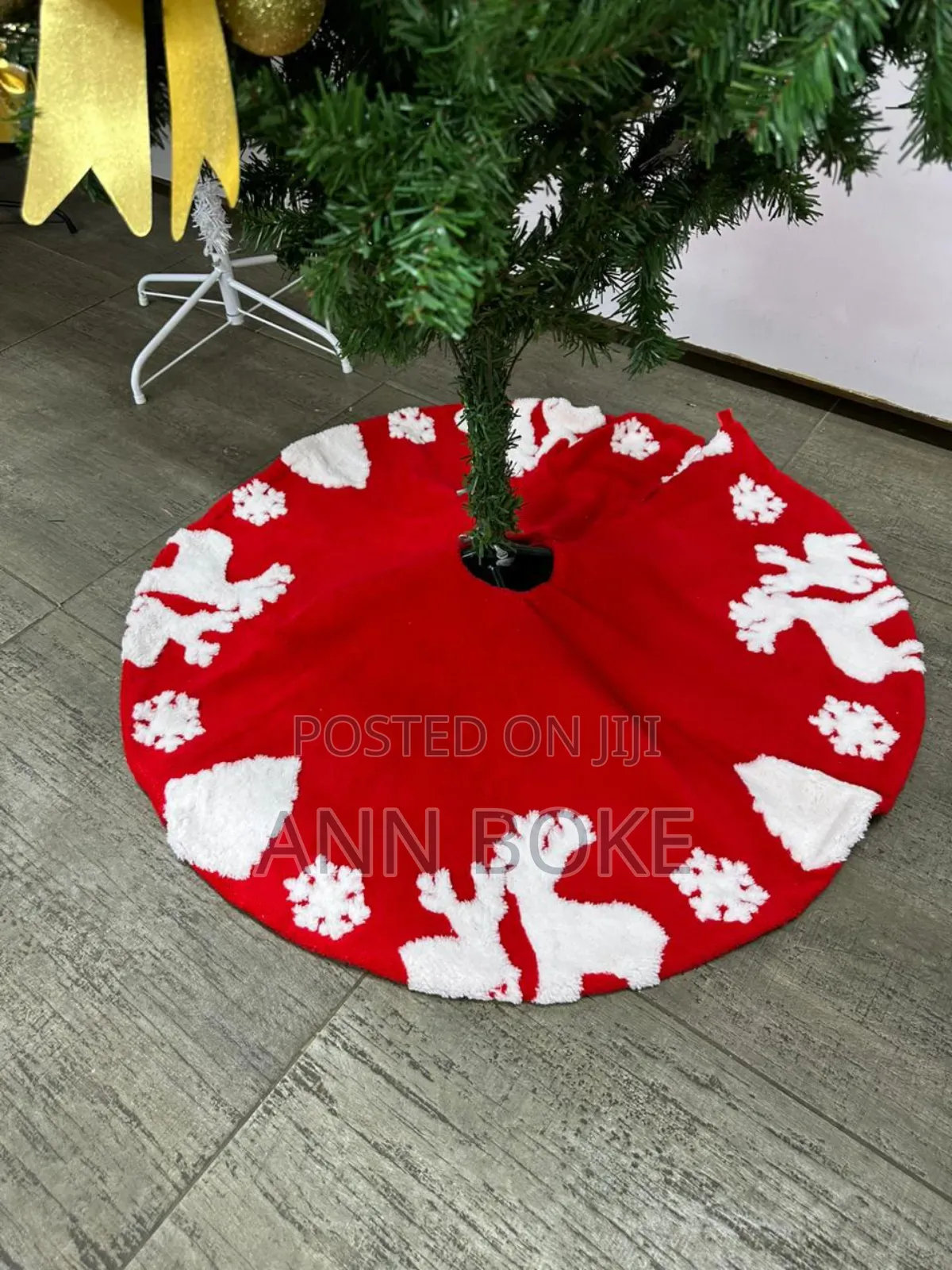 *Christmas Tree Skirt Available in Size 90*90cms