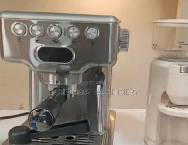 Espresso Coffee Machine With Grinder - main view