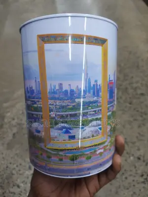 Large Dubai-Themed Piggy Bank — Save in Style! 