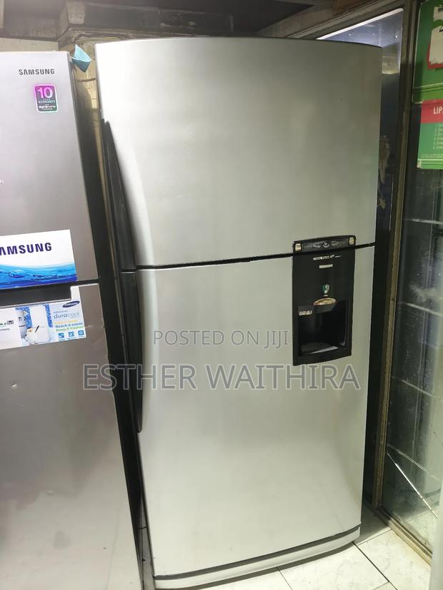 Sumsung Fridge With Water Dispenser on Sale