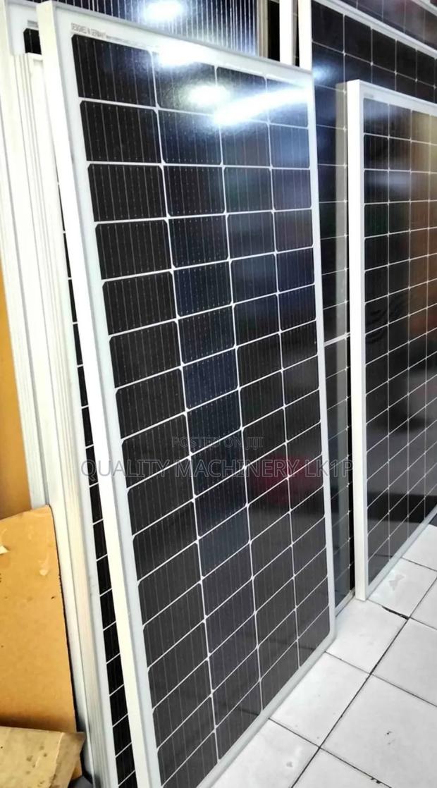 Long Lifespan 300w Solar Panel - main view