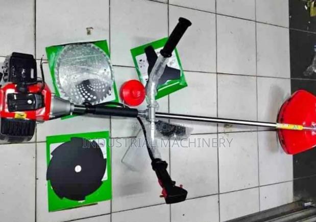 Brush Cutter With 3blades - main view