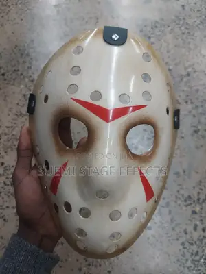Michael Myers Halloween Mask — The Ultimate Horror Classic! 