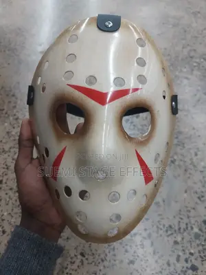 Michael Myers Halloween Mask — The Ultimate Horror Classic! 