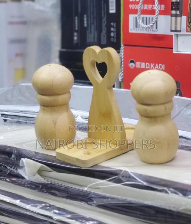 Salt Shaker/ Bamboo Salt Shaker - thumbnail 4
