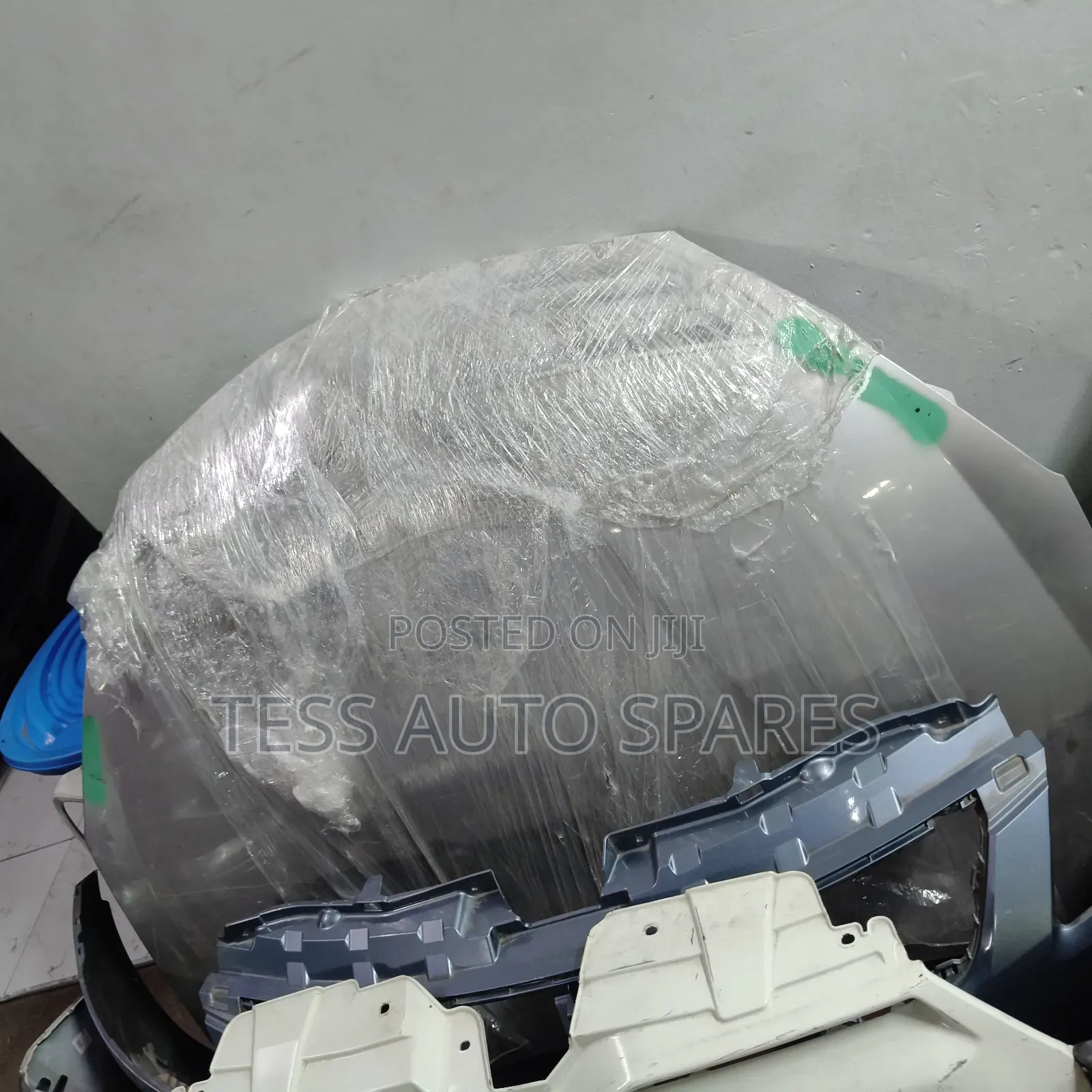 Allion 2002/2005 Bonnet