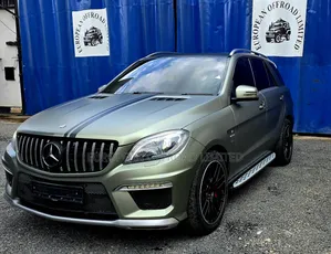 Mercedes-Benz M Class ML 63 AMG 2013 Pearl