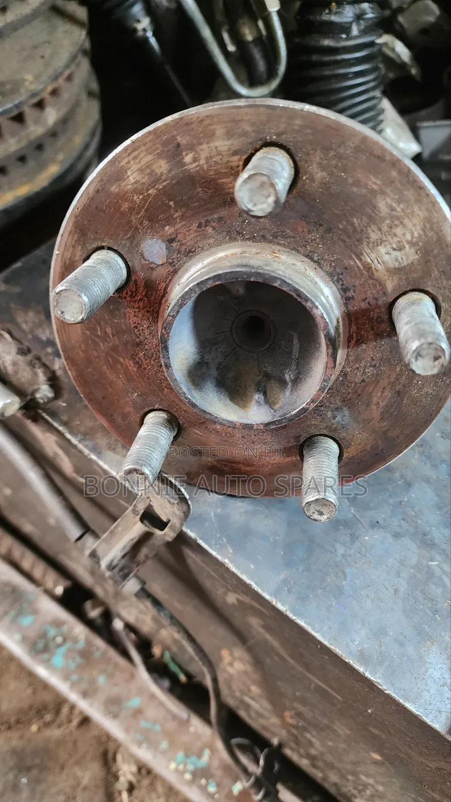 Rear Wheel Hub Toyota Wish Dba-Zne10g