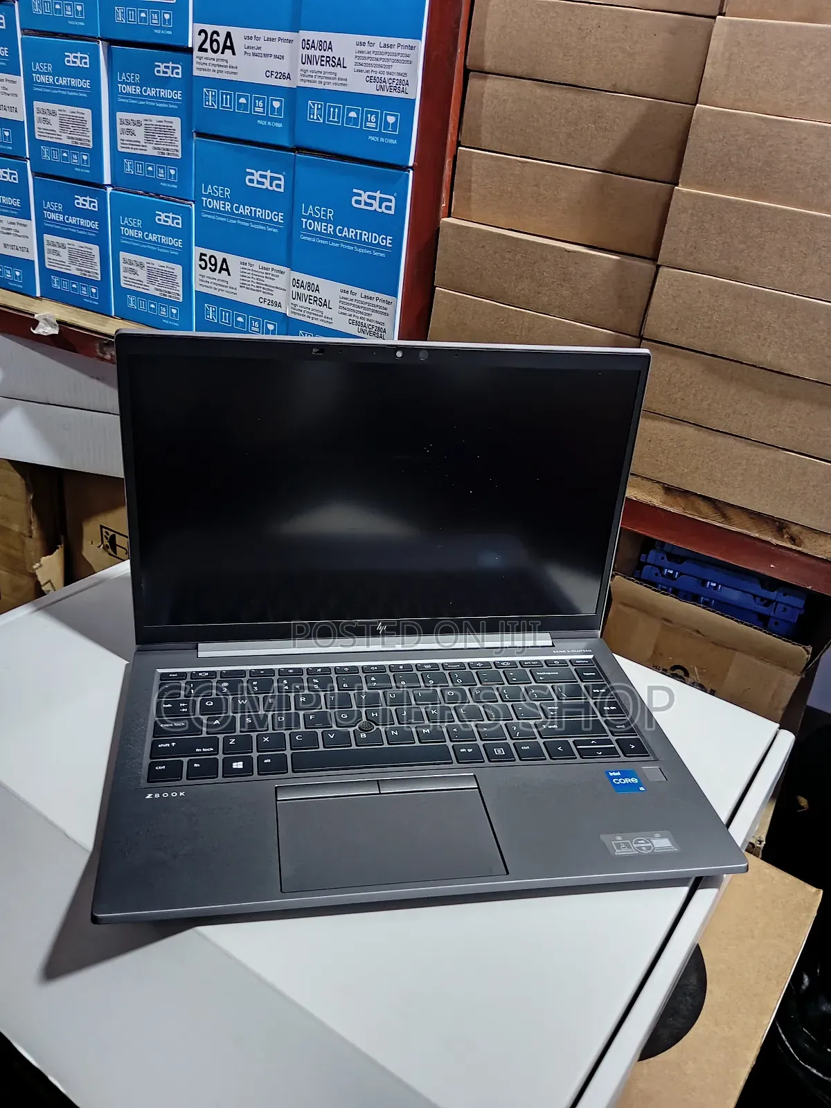 New Laptop HP ZBook Firefly G8 16GB Intel Core I5 SSD 512GB