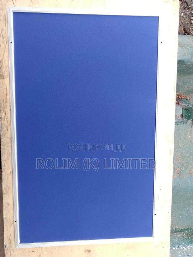 Noticeboard -Notice Board for Schools 6ft X 4ft