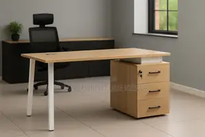 Advanced Office Table