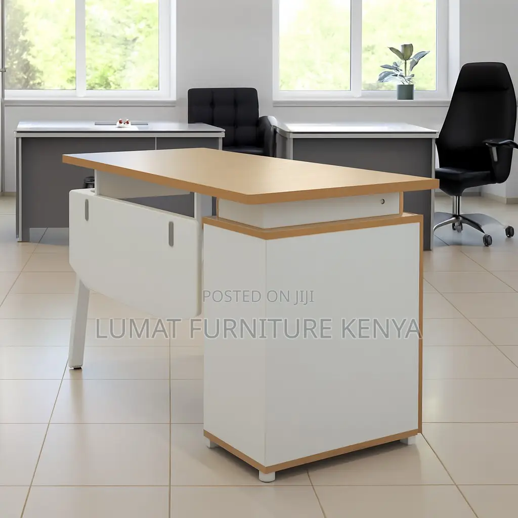 Advanced Office Table