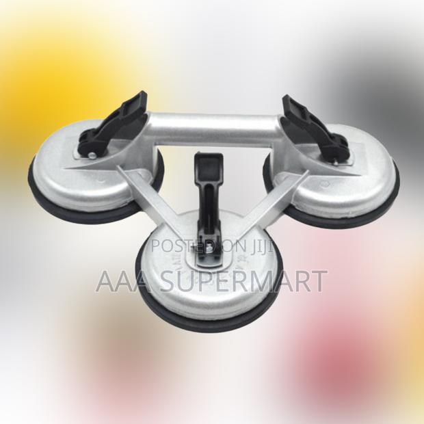 Tq39012 Suction Cups - main view