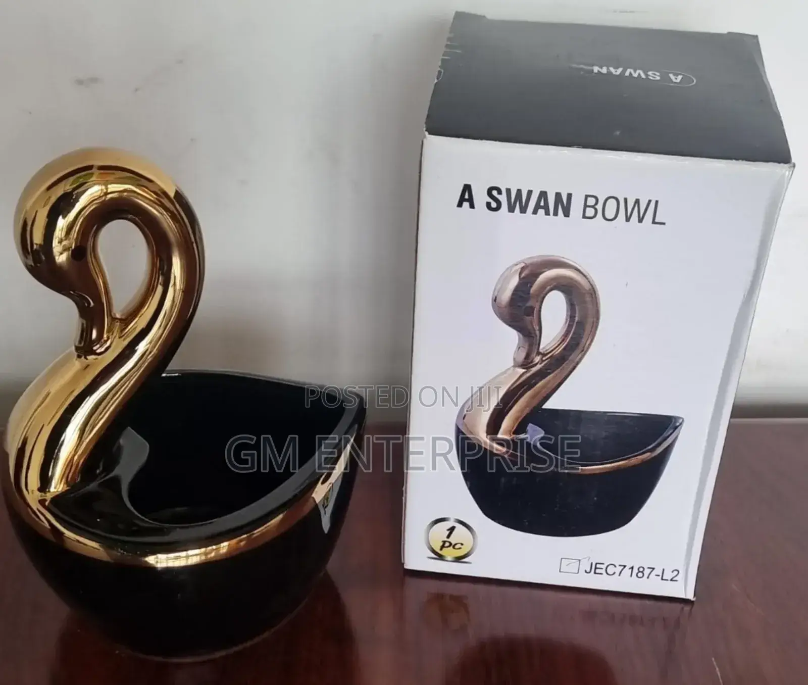 *Swan Bowl Organizer