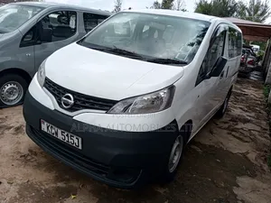 Nissan NV200 2013 White