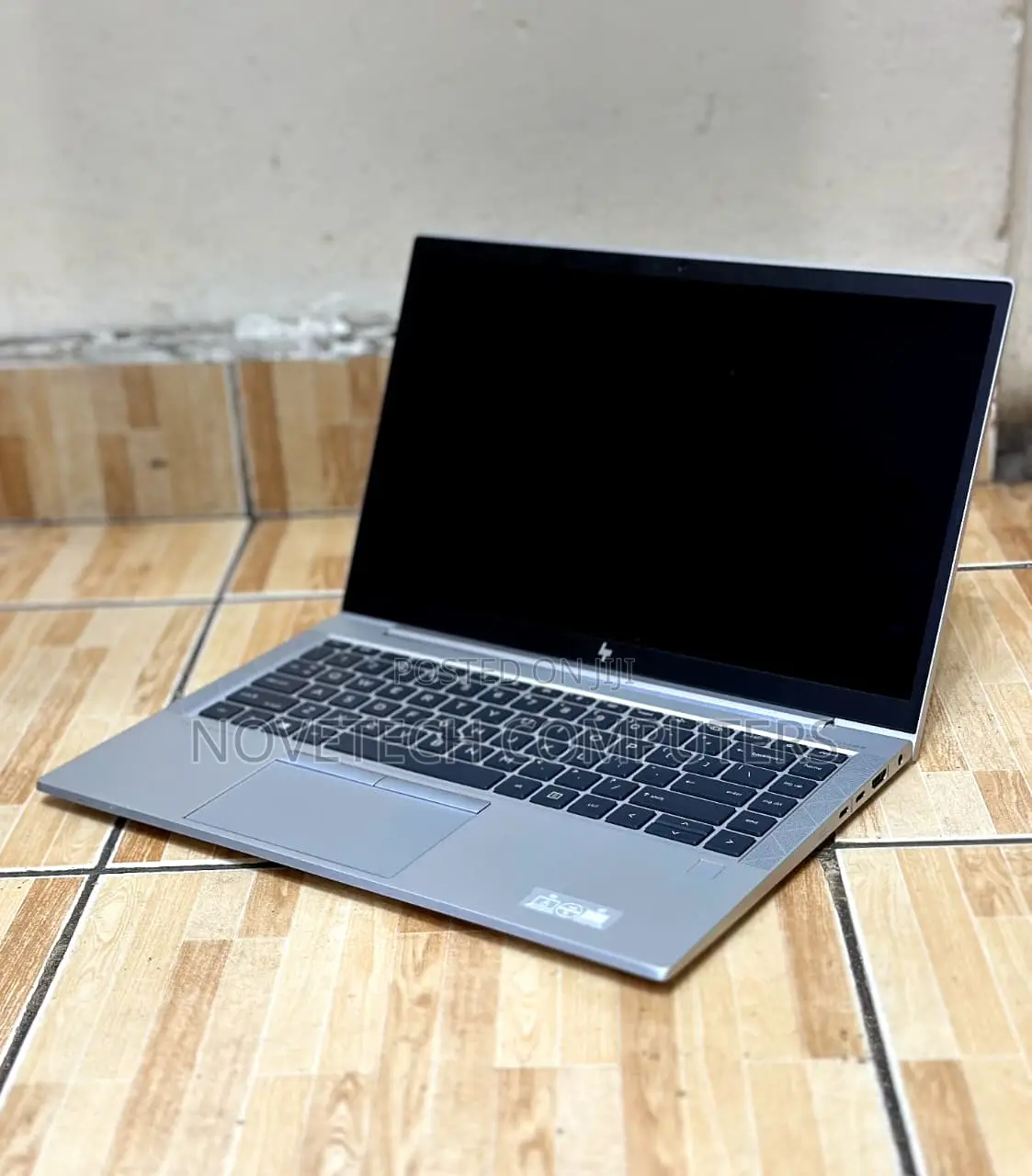 Laptop HP EliteBook 845 G8 16GB AMD Ryzen 5 SSD 256GB
