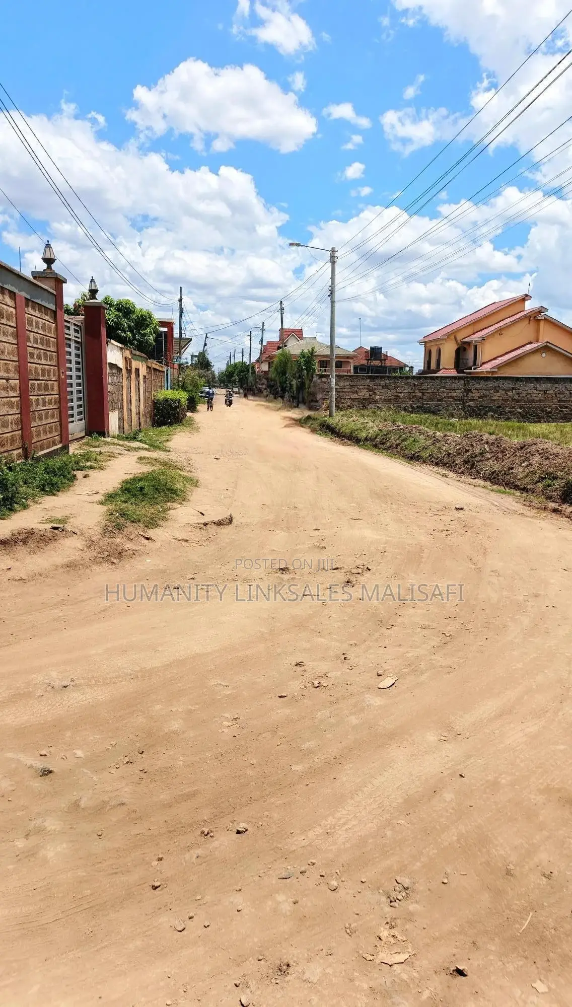 Membley Estate, 40 by 80 Plot. 100m From Tarmac, Ready Titledeeds.