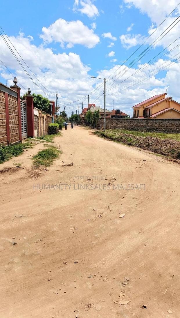 Membley Estate, 40 by 80 Plot. 100m From Tarmac, Ready Titledeeds.