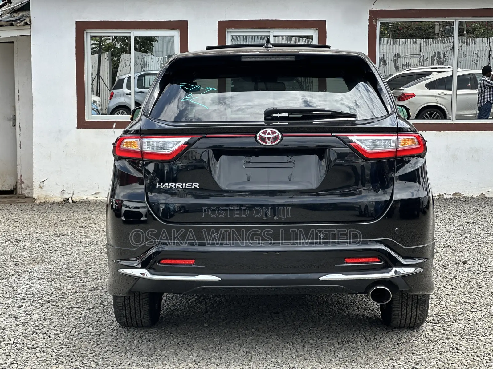 Toyota Harrier 2.0 2018 Black