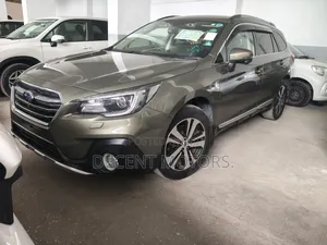 Subaru Outback 2.5i Touring AWD 2018 Green
