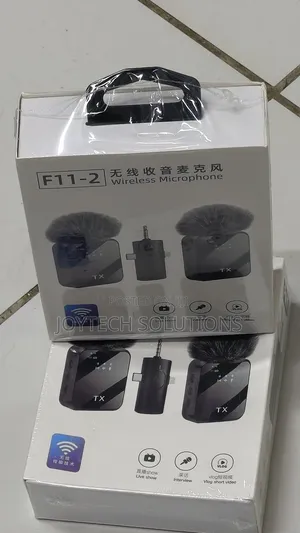 Lavalier/Lapel Microphone,All in One Portable Wireless Microphone