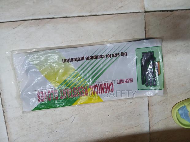 Extra Large Chemical Gloves - main view